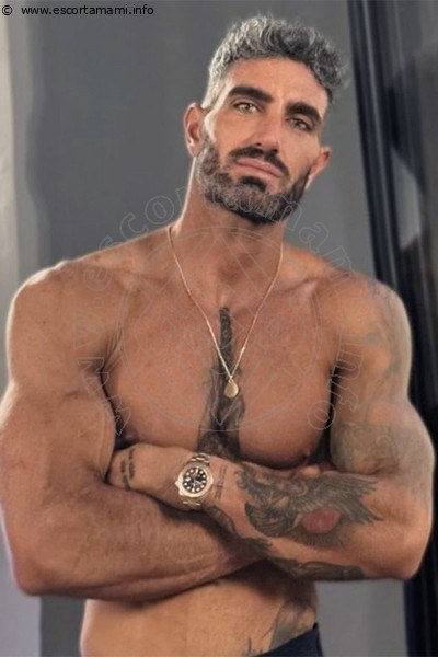 Foto Annunci Incontri Boy Leonardo  3281559433