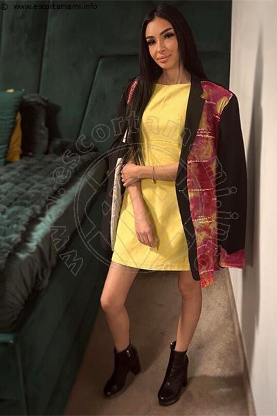 Foto Annunci Incontri Escort Giuli  3491498678