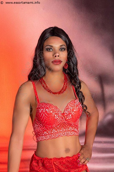 Foto Annunci Incontri Trans Naomi Fire  3533124860