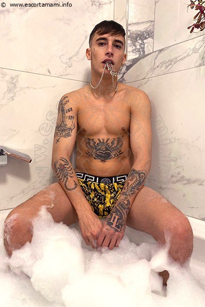 Foto Annunci Incontri Boys Alberto 3271754499