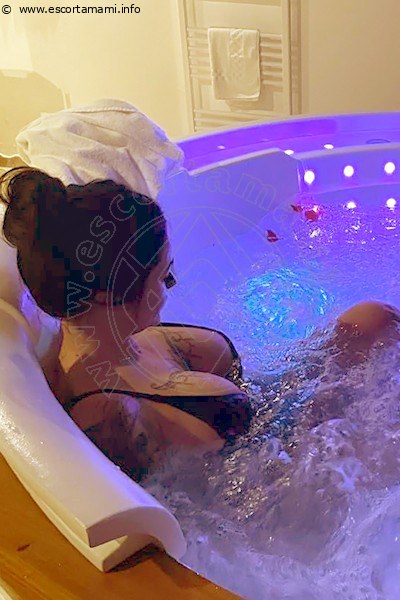 Foto Annunci Incontri Escort Ilenia 3209767007