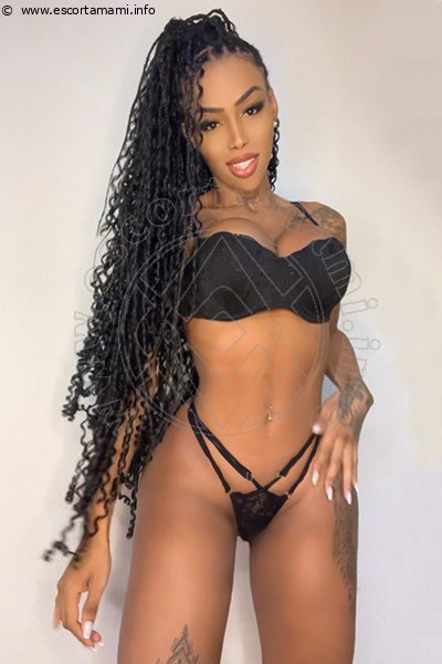 Foto Annunci Incontri Escort Lorena Oliveira 3508507919